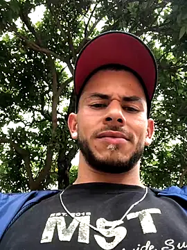 dylan jacobx online show from December 15, 2025, 5:39 pm