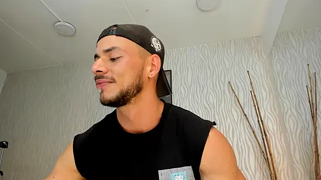 Snapshot of dylan_jacobx chatting on February 17, 2026, 8:15 pm dylan jacobx online show from February 17, 2026, 8:15 pm