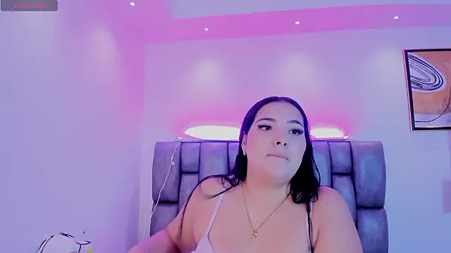 sofiacaramel online show from February 3, 2026, 11:26 am