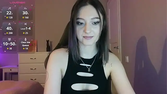 white liillyy online show from May 6, 2026, 9:20 pm