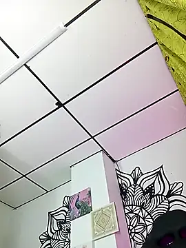 angela bigdick online show from October 5, 2025, 12:09 am