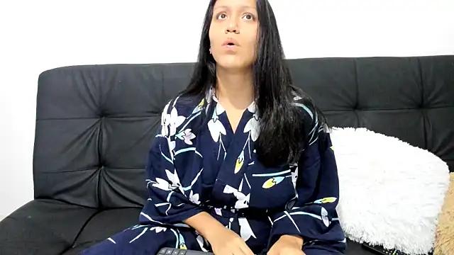 OxanaDuchannes online show from October 5, 2025, 1:04 am