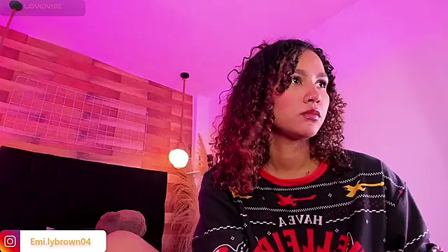 Snapshot of Emily_brown04 chatting on March 8, 2026, 12:42 pm Emily brown04 online show from March 8, 2026, 12:42 pm