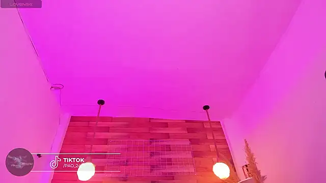 Snapshot of Emily_brown04 chatting on March 13, 2026, 5:47 am Emily brown04 online show from March 13, 2026, 5:47 am