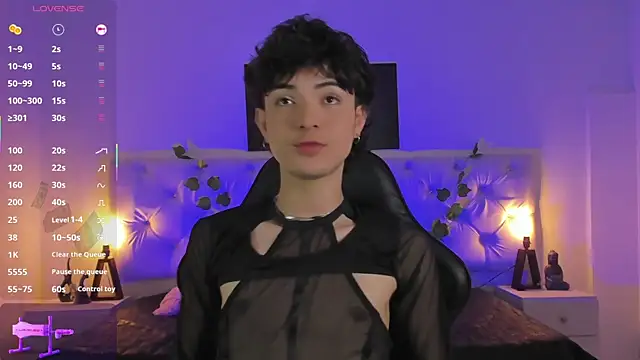 Elliot younngg online show from September 17, 2025, 7:59 pm