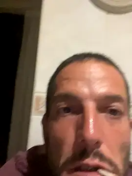 Guillermoperujo online show from September 25, 2025, 11:41 pm