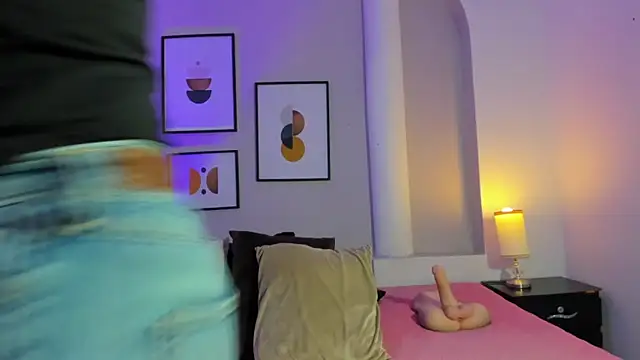 Snapshot of victoria_flores1 chatting on November 8, 2025, 8:51 pm victoria flores1 online show from November 8, 2025, 8:51 pm