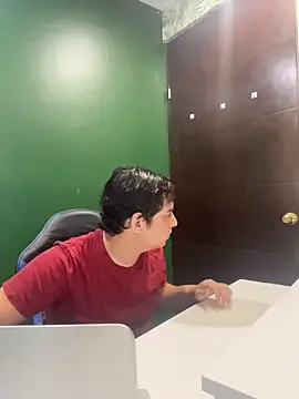 Thiagoforyou online show from November 17, 2025, 4:13 pm