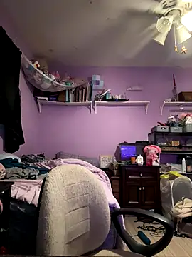 Snapshot of KadiSparkle chatting on November 18, 2025, 2:39 am KadiSparkle online show from November 18, 2025, 2:39 am