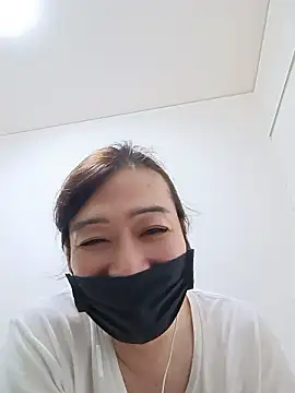 Snapshot of taru1225 chatting on May 28, 2026, 12:13 pm taru1225 online show from May 28, 2026, 12:13 pm