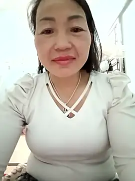 Snapshot of Exembin chatting on January 8, 2026, 5:15 pm Exembin online show from January 8, 2026, 5:15 pm