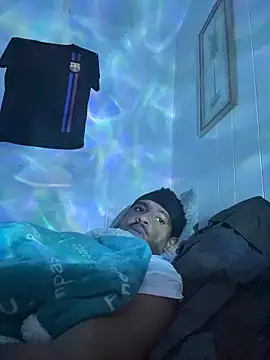 tyrek5051 online show from November 17, 2025, 5:35 am