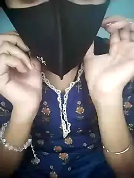 Snapshot of Sexey-Puja chatting on September 29, 2025, 9:25 am Sexey-Puja online show from September 29, 2025, 9:25 am