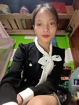 Snapshot of tdtd98 chatting on October 2, 2025, 4:36 pm tdtd98 online show from October 2, 2025, 4:36 pm