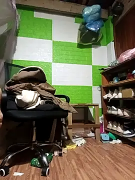 Snapshot of tdtd98 chatting on November 2, 2025, 4:31 pm tdtd98 online show from November 2, 2025, 4:31 pm