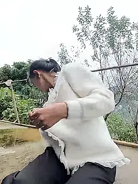 tdtd98 online show from November 19, 2025, 5:40 am