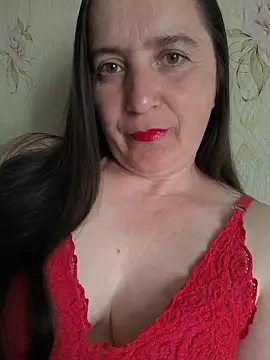 EvelinCutex online show from May 13, 2026, 11:51 am