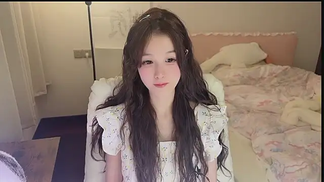 FuFu-puff online show from December 16, 2025, 9:09 pm