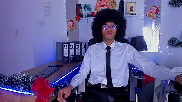 DEAMOL online show from December 19, 2025, 7:10 pm