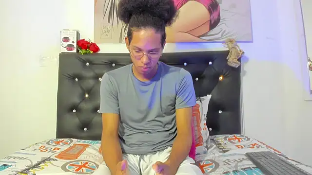 DEAMOL online show from March 12, 2026, 1:17 pm