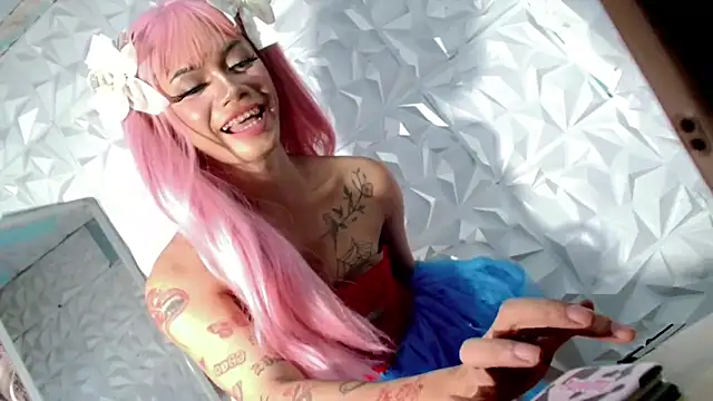 hugecockbabe online show from October 5, 2025, 12:36 pm