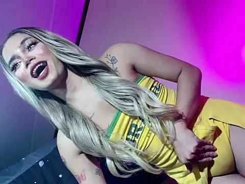 hugecockbabe online show from June 24, 2026, 3:55 pm