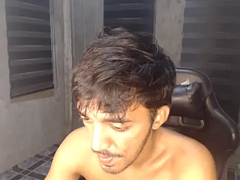 RowyCam online show from February 2, 2026, 8:46 am