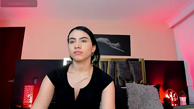 ScarletTorres online show from October 4, 2025, 2:59 pm