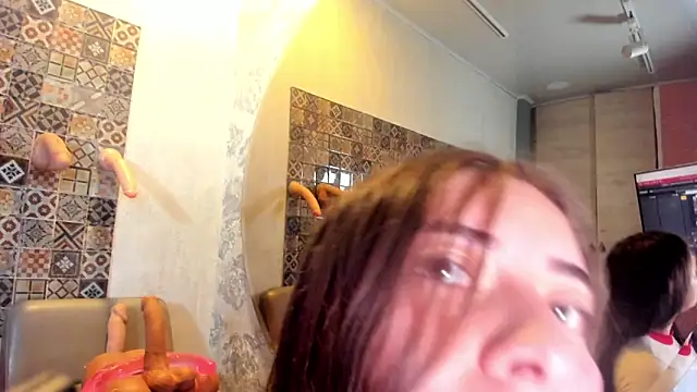 Keyla ruiz  online show from May 9, 2026, 6:46 pm