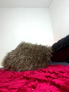 Vanessa teen online show from October 3, 2025, 1:02 am