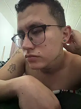 Kurtxxx22 online show from March 21, 2026, 4:50 am