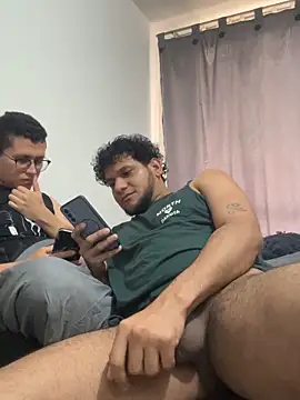 Kurtxxx22 online show from May 2, 2026, 3:17 pm