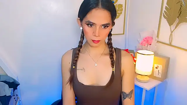 Snapshot of xPrecuioseChesca chatting on October 21, 2025, 12:55 am xPrecuioseChesca online show from October 21, 2025, 12:55 am