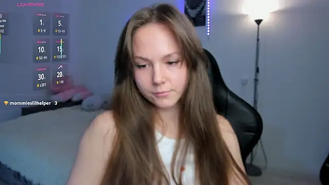 cute little ass online show from October 19, 2025, 1:01 pm