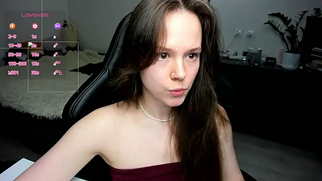 Snapshot of cute_little_ass chatting on May 3, 2026, 4:24 pm cute little ass online show from May 3, 2026, 4:24 pm