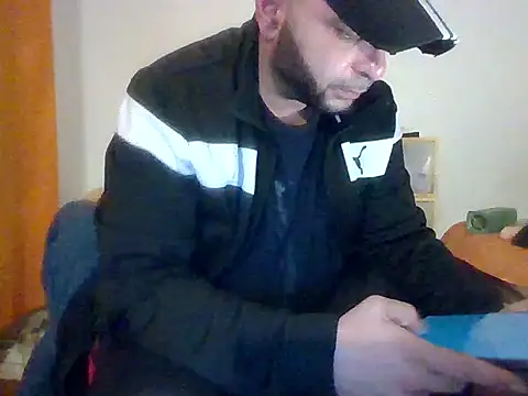 SmokedAlloy2 online show from March 6, 2026, 6:48 pm