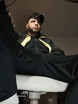 SmokedAlloy2 online show from March 19, 2026, 11:20 pm