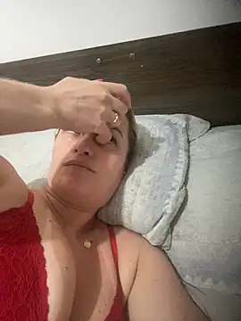 Snapshot of Alerquinasc chatting on November 8, 2025, 5:51 am Alerquinasc online show from November 8, 2025, 5:51 am