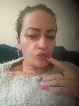 Alerquinasc online show from May 10, 2026, 6:18 am
