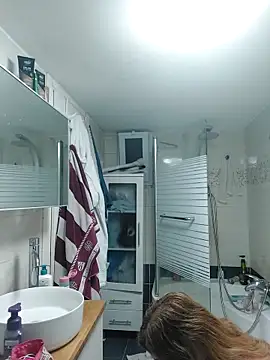 Snapshot of Alisasex@xh chatting on April 4, 2026, 5:10 pm Alisasexxh online show from April 4, 2026, 5:10 pm