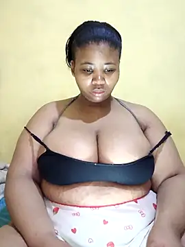 Snapshot of Prettyboobiesx chatting on October 22, 2025, 10:53 pm Prettyboobiesx online show from October 22, 2025, 10:53 pm