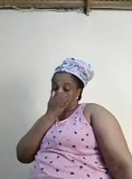 Snapshot of Prettyboobiesx chatting on October 28, 2025, 10:23 pm Prettyboobiesx online show from October 28, 2025, 10:23 pm