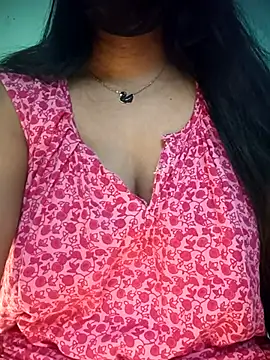 yoursexy rumi online show from November 3, 2025, 4:52 pm