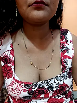 Snapshot of Shagun-Mishra chatting on September 16, 2025, 12:39 pm Shagun-Mishra online show from September 16, 2025, 12:39 pm