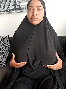 Sweetbxxx24 online show from February 25, 2026, 10:14 am