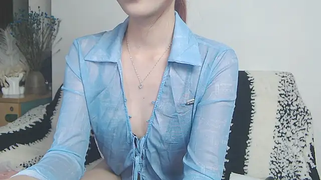 Suzie Wet Cave online show from January 11, 2026, 12:32 pm