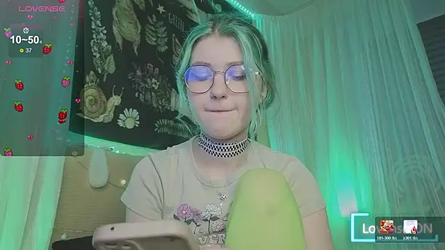 Miko Meow online show from March 18, 2026, 3:37 pm