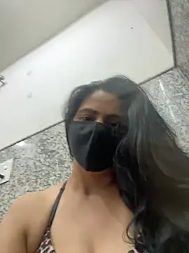 SashaPatel online show from April 23, 2026, 12:29 pm