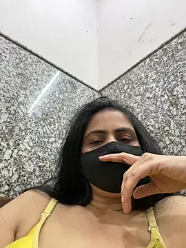 Snapshot of SashaPatel chatting on June 4, 2026, 2:45 pm SashaPatel online show from June 4, 2026, 2:45 pm
