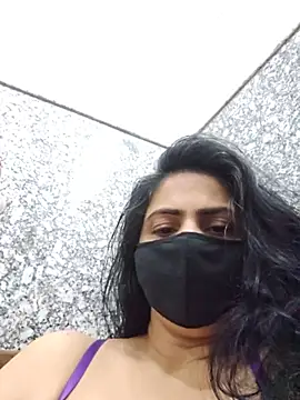 SashaPatel online show from July 21, 2026, 2:41 pm